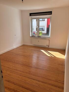 Foto - 2 Zimmer Erdgeschoßwohnung zur Miete in Saarbrücken