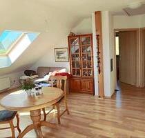 Schöne helle 4 Zi Dachwohnung Bergsicht - Herdwangen-Schönach