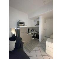 Helle 1-Zimmer-Wohnung im Herzen von Speyer von privat