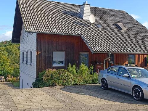 Foto - Niedrigenergiehaus mit großem Grundstück in Herborn-Hirschberg