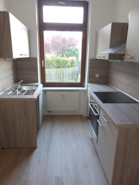 Foto - 2 Raumwohnung nähe Krankenhaus , Einbauküche , Stellplatz