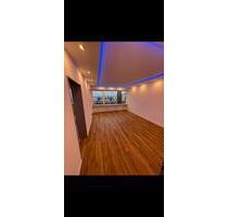 Moderne 2-Zimmer-Wohnung mit Terrasse, Aufzug, Pool & Sauna - Neubulach