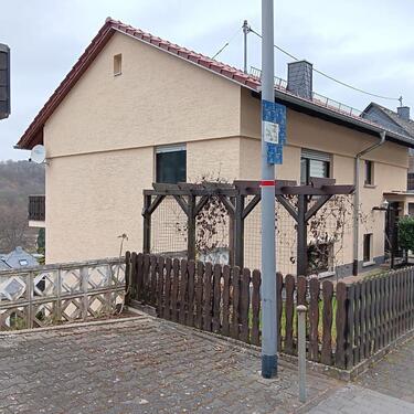 Foto - 9 Zimmer Mehrfamilienhaus, Wohnhaus in Niederwörresbach