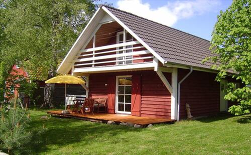 Foto - Kleines Wohnhaus zu vermieten mit Garten, Carport