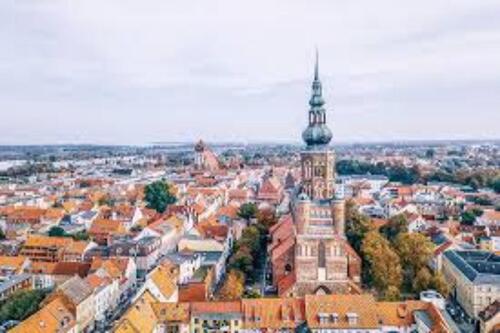 Foto - Diskretionsobjekt: Wohn- und Geschäftshaus