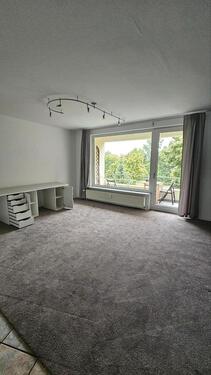 Foto - Helle 2,5-Zimmer-Wohnung mit Balkon in Altwarmbüchen