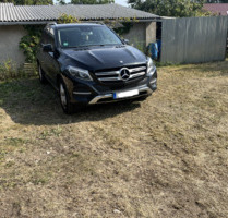 Stellplatzt für Wohnwagen Boot Auto zum Vermieten 30 € - Plate