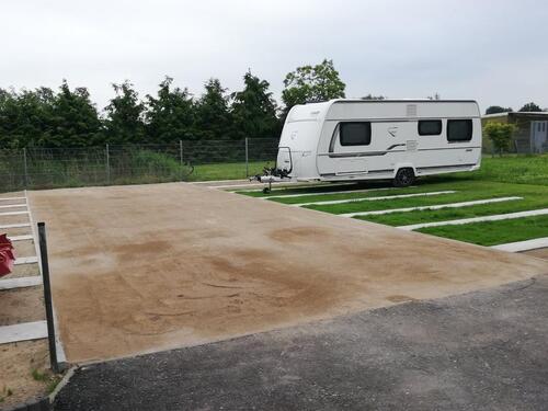 Foto - Stellplatz für Wohnwagen - 300,00 EUR Miete,