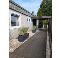 Toller Bungalow: Privatsphäre, flexible Nutzung und ruhig gelegen - Krefeld Benrad