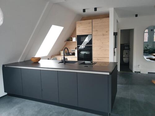 Foto - Modernes Wohnen auf zwei Ebenen: 99qm DG-Maisonette Saniert 2020