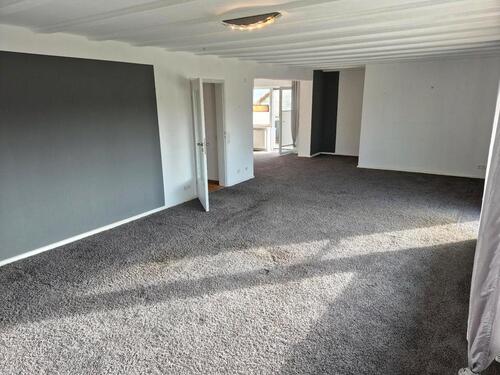 Foto - 8 Zimmer Mehrfamilienhaus, Wohnhaus in Burgwald