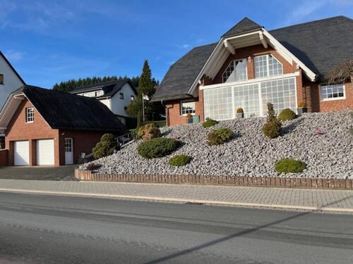 Foto - Hochwertiges Einfamilienhaus in Breidenbach OT