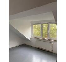 3-Zimmer-Dachgeschosswohnung in Bochum-Wattenscheid 510€