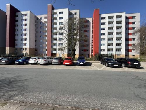 Foto - * Erstbezug nach Sanierung, 2 Zimmer Wohnung im 3. OG zu vermieten !!!*