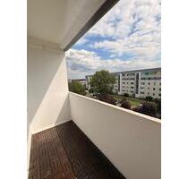 Naturnahe 3 Zimmer Wohnung mit Balkon und Stellplatz - Boizenburg/Elbe