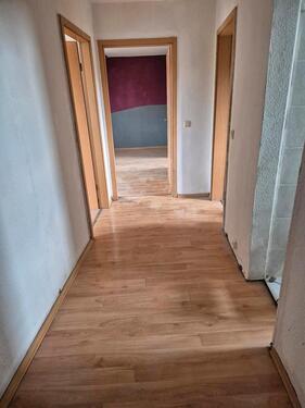 Foto - 3 Raum Wohnung zu vermieten - 324,00 EUR Kaltmiete,