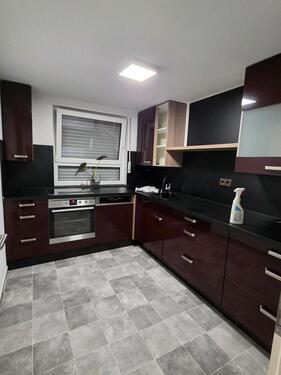 Foto - Souterrainwohnung - 1.100,00&nbsp;EUR Kaltmiete, ca.&nbsp; 80,00&nbsp;m&sup2;