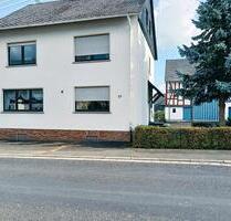 Einfamilienhaus mit Garage, FachwerkscheuneStall - Mastershausen