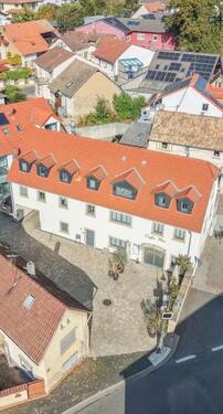 Foto - MFH in Stadecken Elsheim zu verkaufen, 2x Maisonett und Gastro