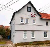 zweifamilienhaus - 70.000,00&nbsp;EUR Kaufpreis, ca.&nbsp; 120,00&nbsp;m&sup2; in Römhild (PLZ: 98630)
