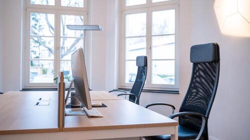 Foto - Top-Bueroraum-und-Arbeitsplaetze-in-idyllischer-Villa - All-in-Miete