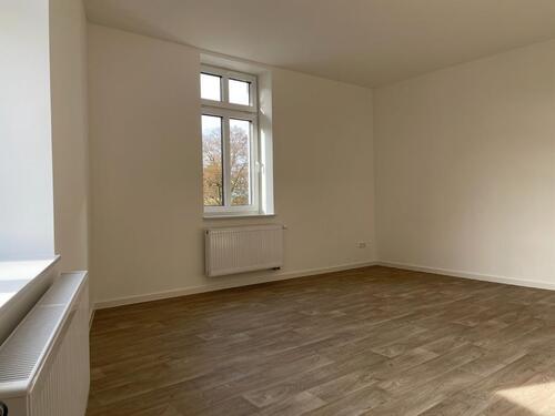 Foto - 2 Zimmer + Küche, Bad, Flur, 59 qm Wohnung