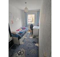 Nachmiter für Wohnung - 550,00&nbsp;EUR Kaltmiete, ca.&nbsp; 62,00&nbsp;m&sup2; in Sömmerda (PLZ: 99610)