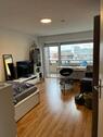 Foto - Helles Zimmer mit Balkon in 4er WG mit super Lage