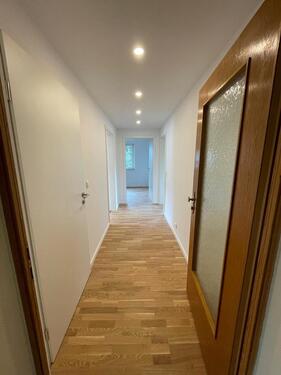 Foto - Kernsanierte 3-Zi-ETW in 89522 Heidenheim, 57 m² inkl. Stellplatz