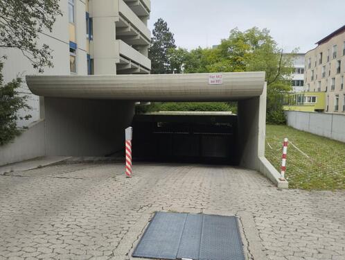 Foto - Obersendling***Tiefgaragenplatz zu vermieten