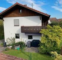 DHH in Prien zu vermieten! - 1.700,00&nbsp;EUR Kaltmiete, ca.&nbsp; 140,00&nbsp;m&sup2; in Prien am Chiemsee (PLZ: 83209)