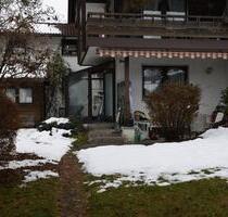Maisonette 3ZKB Bj.'85 mit Garten, Carport und Kachelofen - Steingaden