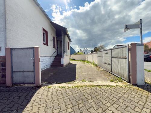 Foto - Modernisiertes Einfamilienhaus mit Garten, Wärmepumpe Erzhausen