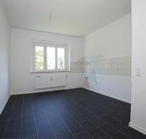 NEUE Einbauküche in NEU sanierter 2-Zimmer-Wohnung - Zwickau