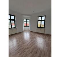 Moderne 2½-Zimmer-Wohnung mit Erker und Einbauküche in zentraler Lage von Wittenberge