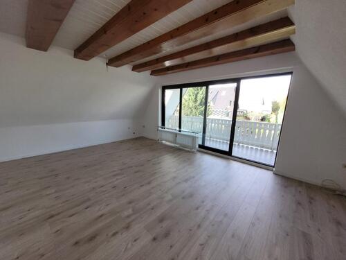 Foto - Sehr schöne renov. 3,5 Zi., EBK, BLK – frei -Bezug nach Absprache!