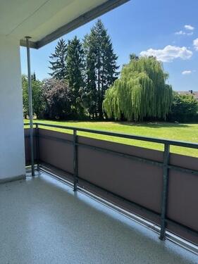 Foto - Zentral wohnen ! 4-Zimmer-Erdgeschosswohnung in Innenstadtnähe