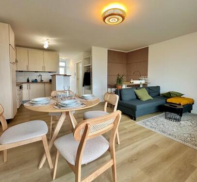 Foto - Frisch renovierte, helle Wohnung mit Balkon, Küche & Parkplatz
