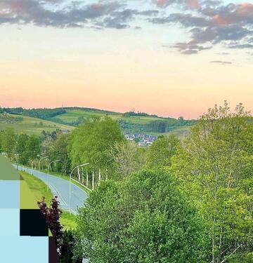 Foto - PROVISIONSFREI freistehendes Haus + Weitblick + großes Grundstück