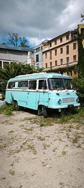 Foto - Stellplätze für Wohnmobil, Anhänger, Food Trucks, Boote, Oldtimer