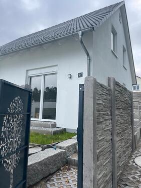 Foto - Einfamilienhaus mit Photovoltaik