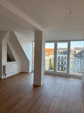 Foto - 3 Zimmer Dachgeschoßwohnung zur Miete in Leipzig