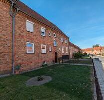 60min nördl. v. Berlin: 3-Zi Wohnung mit eigenem Garten & Garage