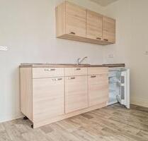 1-Raum-Wohnung mit Küche - 195,00&nbsp;EUR Kaltmiete, ca.&nbsp; 32,50&nbsp;m&sup2; in Glauchau (PLZ: 08371)