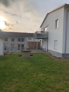 Foto - Erdgeschosswohnung mit Terrasse