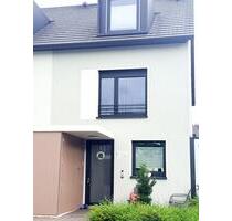 Modernes Reiheneckhaus mit Wintergarten, 145 m² Wohnfläche - Gelsenkirchen Gelsenkirchen-Mitte