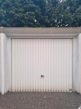 Foto - Garage zu vermieten! - 114,00 EUR Miete,