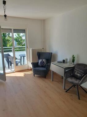 Foto - Erstbezug mit Sonnenbalkon, top Lage Ohm-FH!