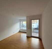 Superschöne, moderne DG-Wohnung mit Balkon und herrlichem Blick über Greiz