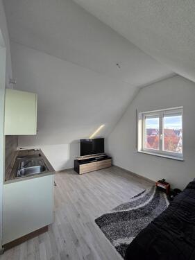 Foto - 1 Zimmer Dachgeschoßwohnung zur Miete in Dietenheim